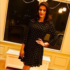 Almost New! Lulu’s black and gold swing dress